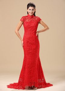 Discount High-neck Dress for Wedding in Red with Lace and Short Sleeves