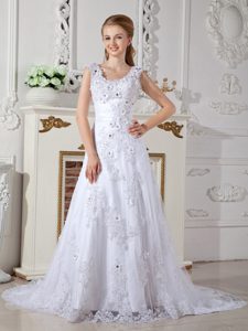 Discount A-line Scoop Bridal Gown in Lace with Appliques and Court Train