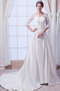 V-neck Court Train Garden Wedding Dresses with Appliques in Lace and Satin