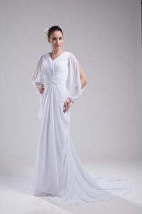 Long Sleeves V-neckline Outdoor Wedding Dresses with Ruches and Appliques