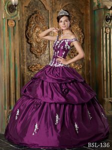 Provocative Purple Off The Shoulder Quinceanera Dress in with Appliques