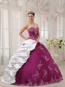 Purple and White Sweetheart Sweet Sixteen Dresses with Embroidery for 2013
