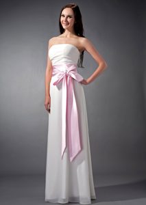 Pretty Strapless White Maternity Bridesmaid Dress with Pink Sash and Bowknot