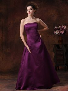 Discount 2012 Strapless Junior Bridesmaid Dress in Purple with Ruffled Layers