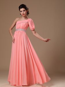 Ruching and Beading Plus Size Prom Attire with Single Shoulder in Watermelon