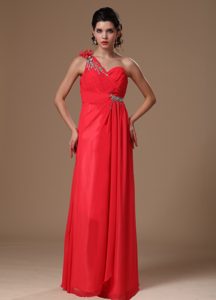 Chiffon One Shoulder Plus Size Senior Prom with Beadings and Ruches in Red