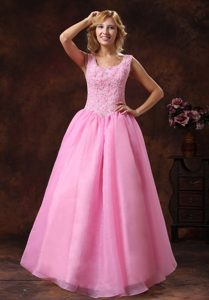 Scoop Plus Size Senior Proms with Appliques and Lace Up Back in Rose Pink