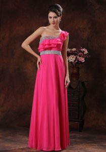 Red One Shoulder Long Flounced Beaded Prom Dresses with Silver Belt