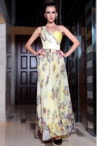 Latest One Shoulder Sleeveless Chiffon Floor Length Side Zipper Going Out Dresses in Light Yellow with Beading and Patte
