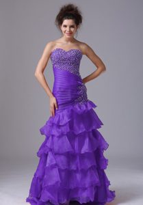 Mermaid Sweetheart Purple Beaded and Ruched Prom Dresses with Ruffle-layers