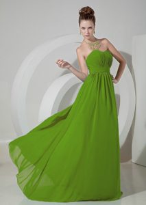 Empire Sweetheart Chiffon Spring Green Prom Court Dresses with Brush Train