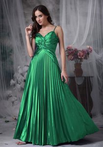 Green A-line Spaghetti Straps Ruched Prom Dresses for Debutante Ball