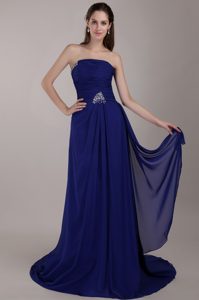 Luxurious Strapless Court Train Chiffon Dresses for Prom in Peacock Blue