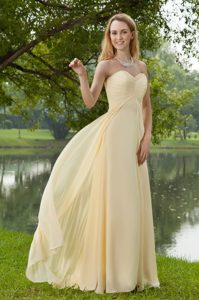 Best Seller Sweetheart Brush Train Chiffon Prom Gown Dress in Champagne