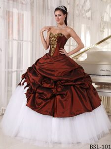 White and Burgundy Sweetheart and Tulle Appliques Quinceanera Dress
