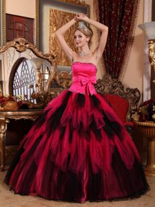 Beading Red and Black Dress for Quince with Ruffles and Bowknot for Spring