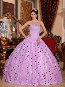 Lavender Sweetheart Sweet 16 Dresses with Beads and Sequins in Floor-length