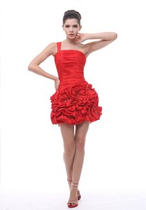 One Shoulder Ruched and Beaded Discount Prom Homecoming Dress in Red