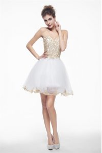 White Zipper Sweetheart Beading and Lace Prom Gown Chiffon Sleeveless