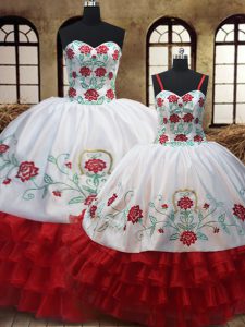 Exquisite White And Red Ball Gowns Sweetheart Sleeveless Organza Floor Length Lace Up Embroidery and Ruffled Layers 15th