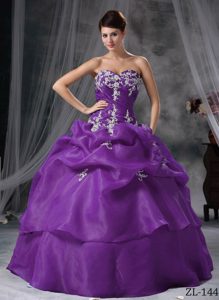 Magnificent Sweetheart Long Appliqued Purple Dress for Quinceanera