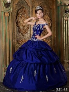 Dark Blue Off The Shoulder Quinces Dress with Appliques and Handle Flowers