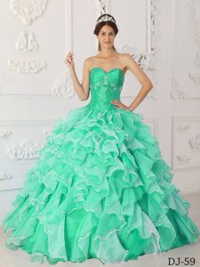 Apple Green Sweetheart Quinceanera Gown Dresses with Beadings and Ruffles