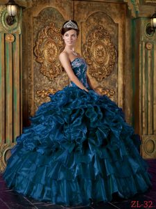 Beading Organza Quinceanera Gowns in Dark Blue with Ruffles and Appliques
