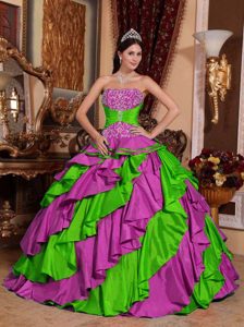 Discount Muti-Color Ball Gown Strapless Dress for Quince with Embroidery
