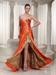 High Slit Single Shoulder Designer Prom Long Dresses with Appliques and Beading