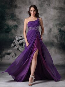 Purple Empire One Shoulder Beaded Discount Senior Prom Dress