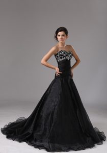 Pretty Sweetheart Black Beaded Organza Prom Dresses with Brush Train