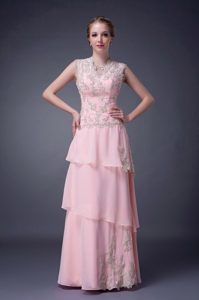 Customize Baby Pink Empire V-neck Chiffon Ladies Evening Dress with Appliques