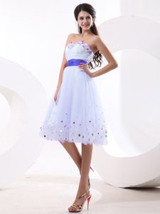 Knee Length Tulle White A-line Evening Wear Dress with Sequins and Purple Sash
