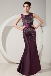 Modest Dark Purple Mermaid Scoop Beaded Women Evening Dresses