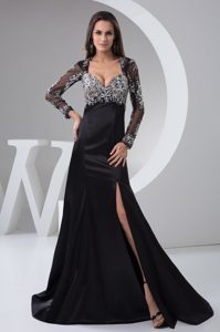 Latest Beaded and High Slitted Black Pageant Evening Gown with Long Sleeves