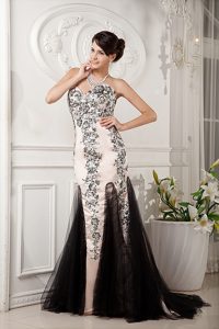 2013 Sweetheart Evening Dress Patterns with Appliques in Champagne and Black