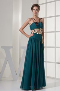 Spaghetti Straps Long Hunter Green Ruched Prom Dress with Appliques