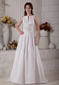 New Bateau Brush Train White Wedding Dress with Flower and Cutout