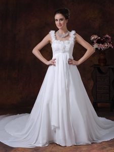 Best Square Straps Chapel Train Ruched Chiffon Wedding Dress with Flowers