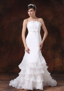 Strapless Brush Train Ruched Wedding Dresses with Layered Ruffles and Bow