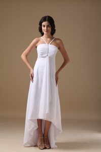 Nice White Empire Halter Top High-low Chiffon Bridal Gown with Beading