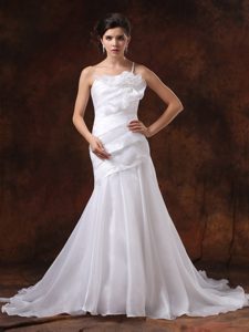 Customize Mermaid One Shoulder Organza Wedding Dress with Beading