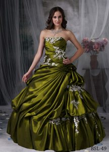 Strapless Appliques Quinceanera Dress Decorated layered Ruffles