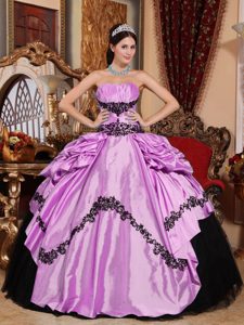 Lavender Strapless Quinceanera Dress with Appliques and Pick Ups