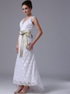 Stylish V-neck Wedding Dress with Silver Sash and Bowknot and Lace