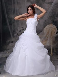 A-line One Shoulder Bridal Wedding Dresses with Ruches and Flowers in Organza