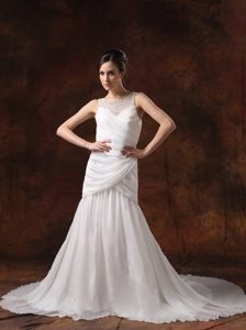 New Stylish Scoop Summer Wedding Dress with Ruches and Beadings