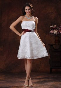 Knee-length Strapless Lace Wedding Dress for Summer with Burgundy Sash