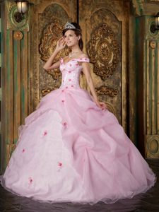 off-the-shoulder Long Quinceanera Dress with Pick-ups and Appliques